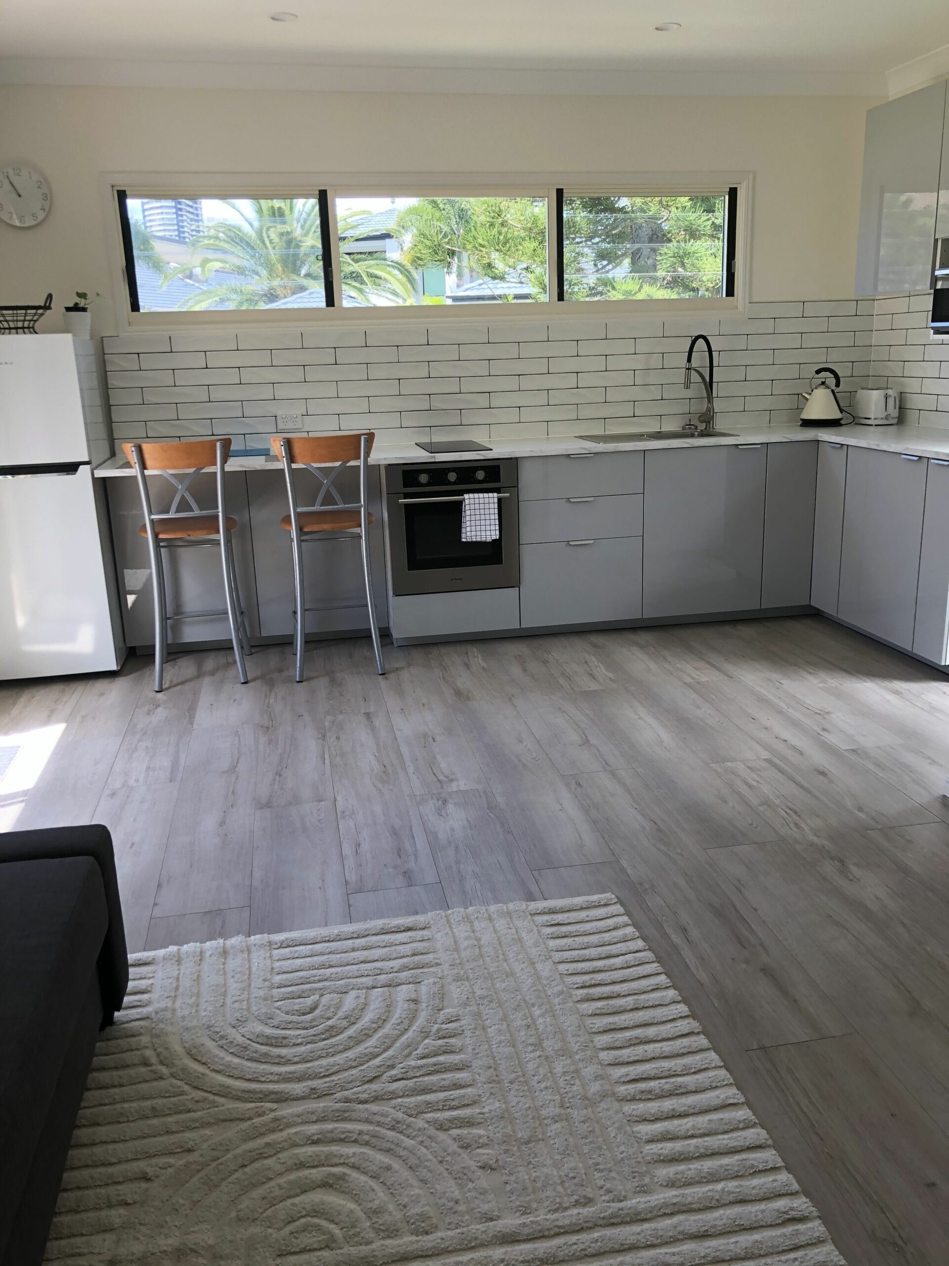 Coastal Runaway - Studio Apartment, Close to Beach