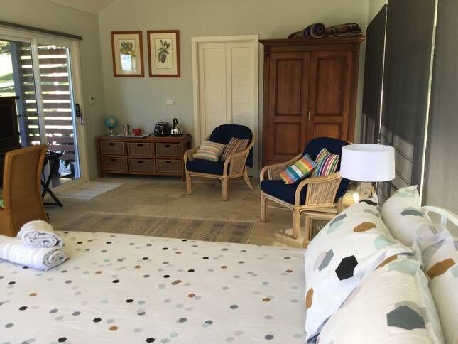 Songbird. Federal Byron Hinterland . Perfect place to recharge !