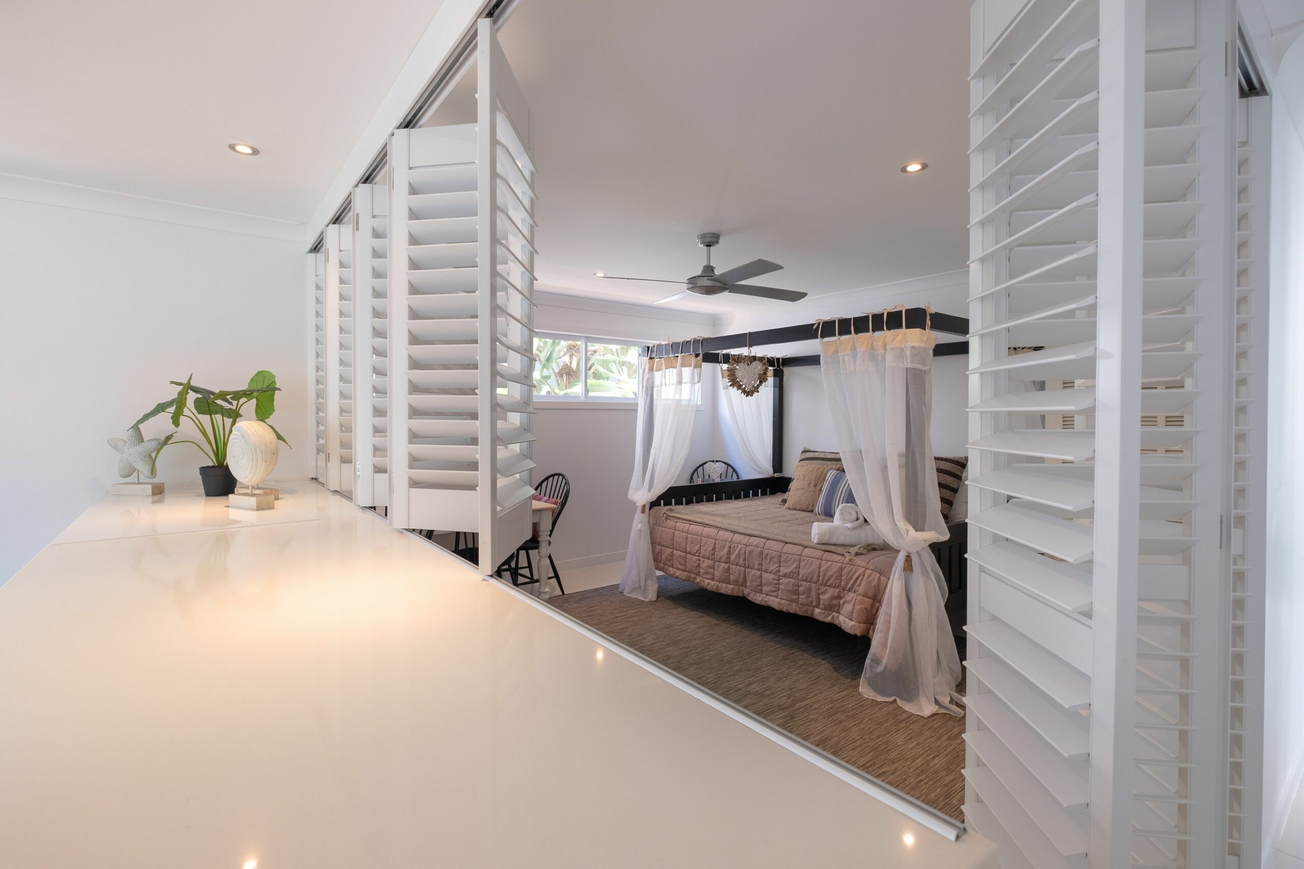 Serenity Beach Retreat - Hamptons Beach Havencasuarina - Sleeps 14 -7 Bedrooms