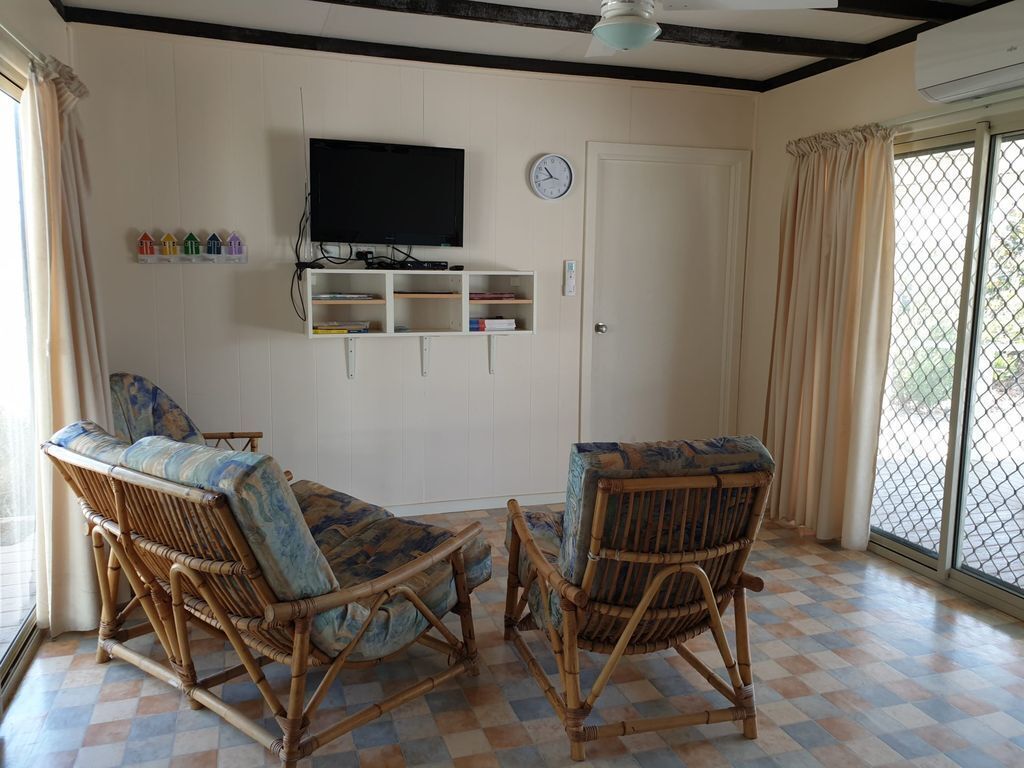 Jurien Bay View Bungalows - Island View