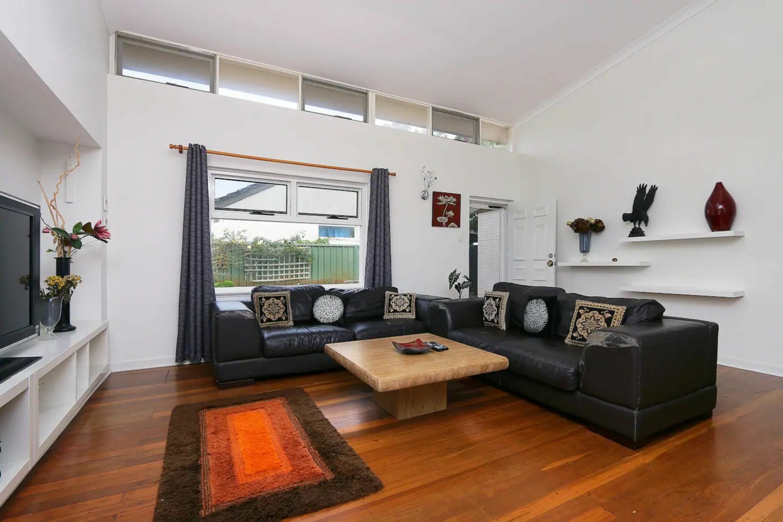 Spacious 5 Bed Home Close To Cottesloe Beach