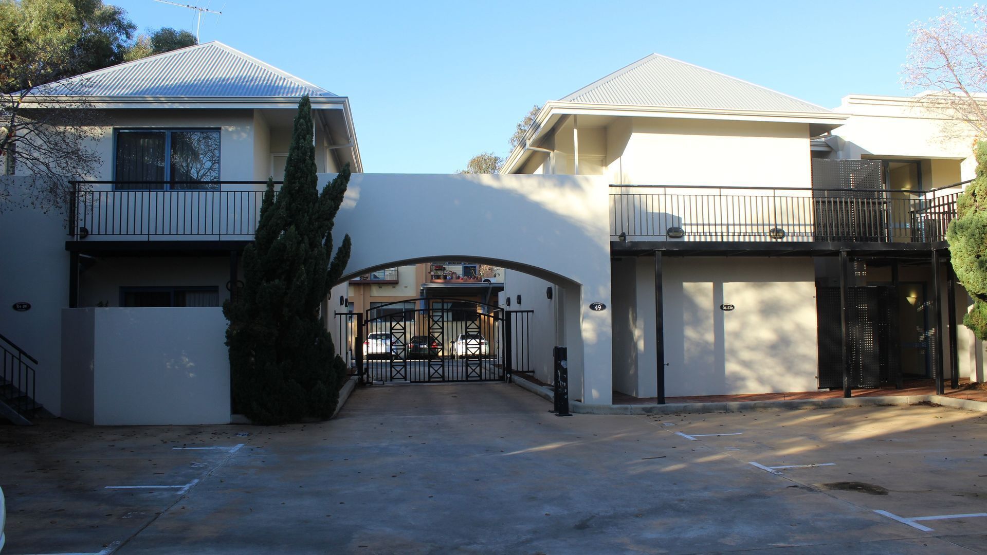 Executive 1 Bedroom Apartment in South Fremantle