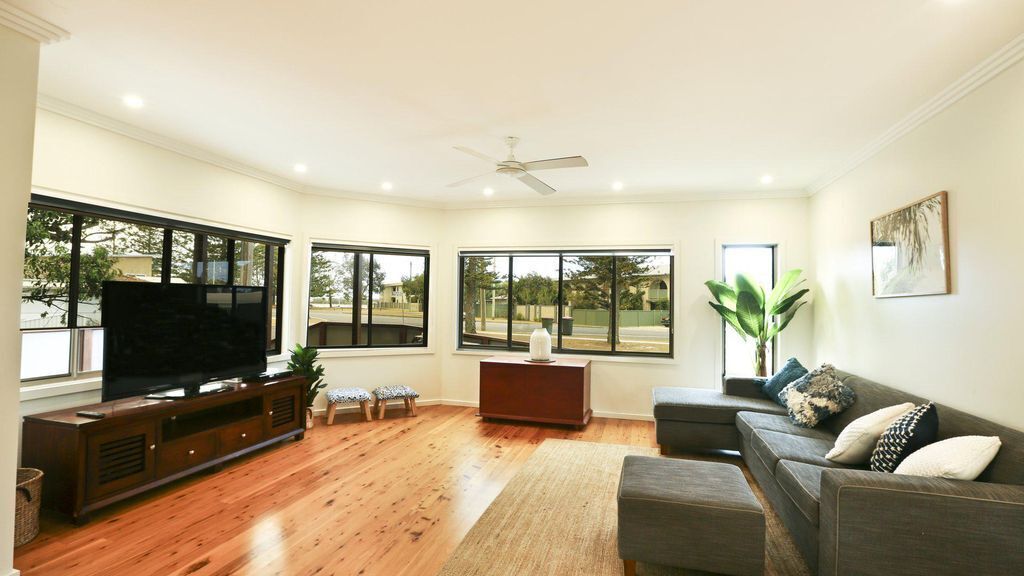 River Breeze 60 Wooli Street Yamba. Linen - Unlimited Wi-fi Just Listed