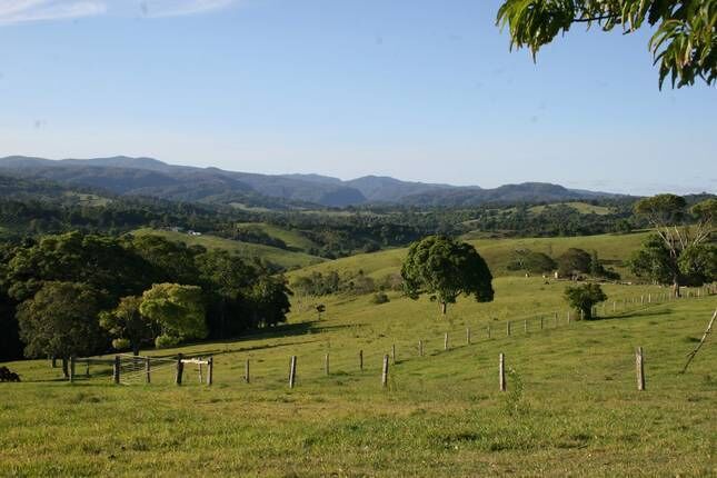 Nightcap Cottage - glorious view over farmland to hills