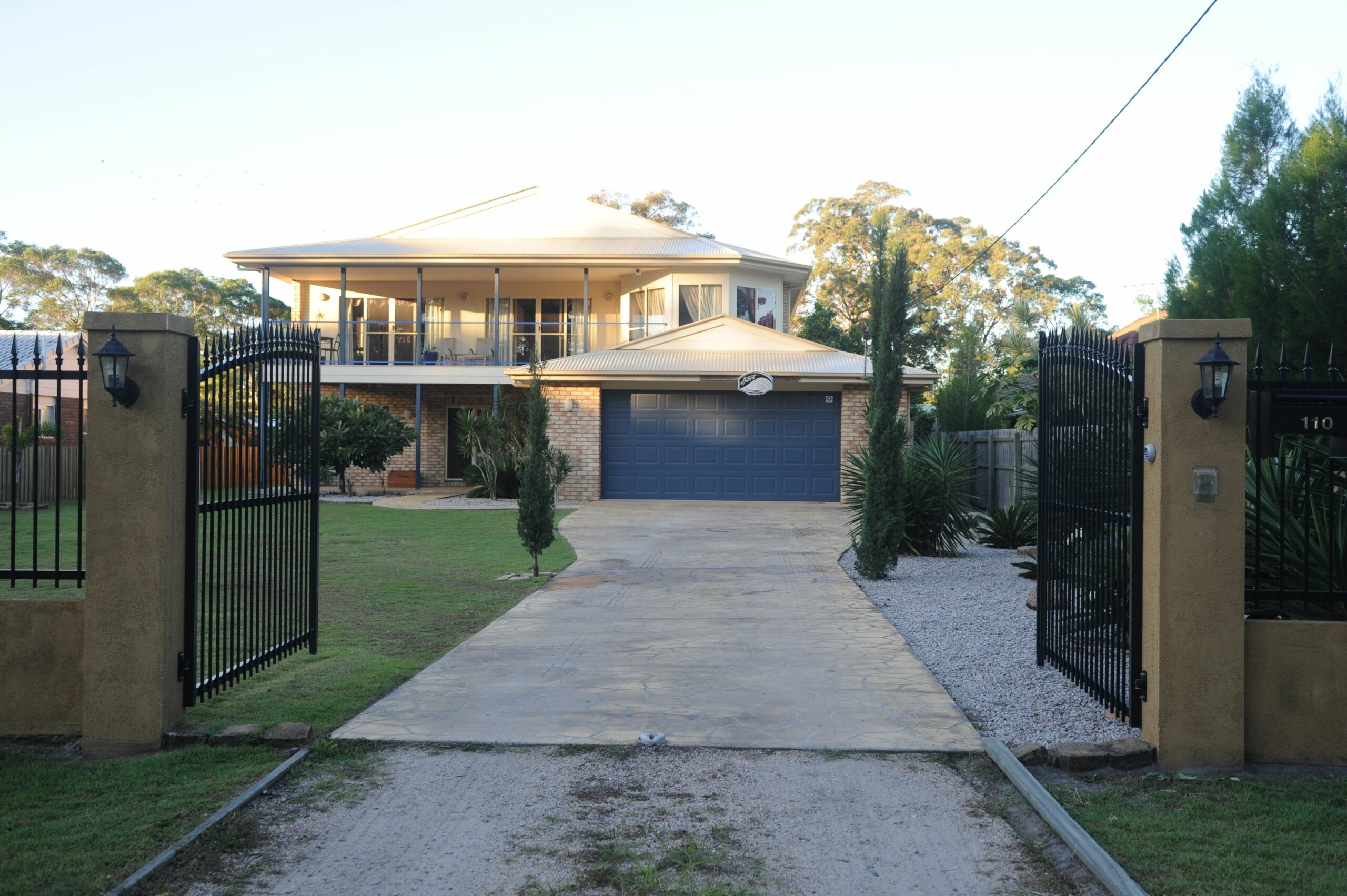 Luxury Family Holiday or Business Retreat on Beautiful Bribie Island