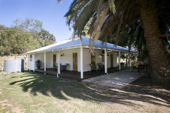 Jacarandas Cottage Bickley Valley