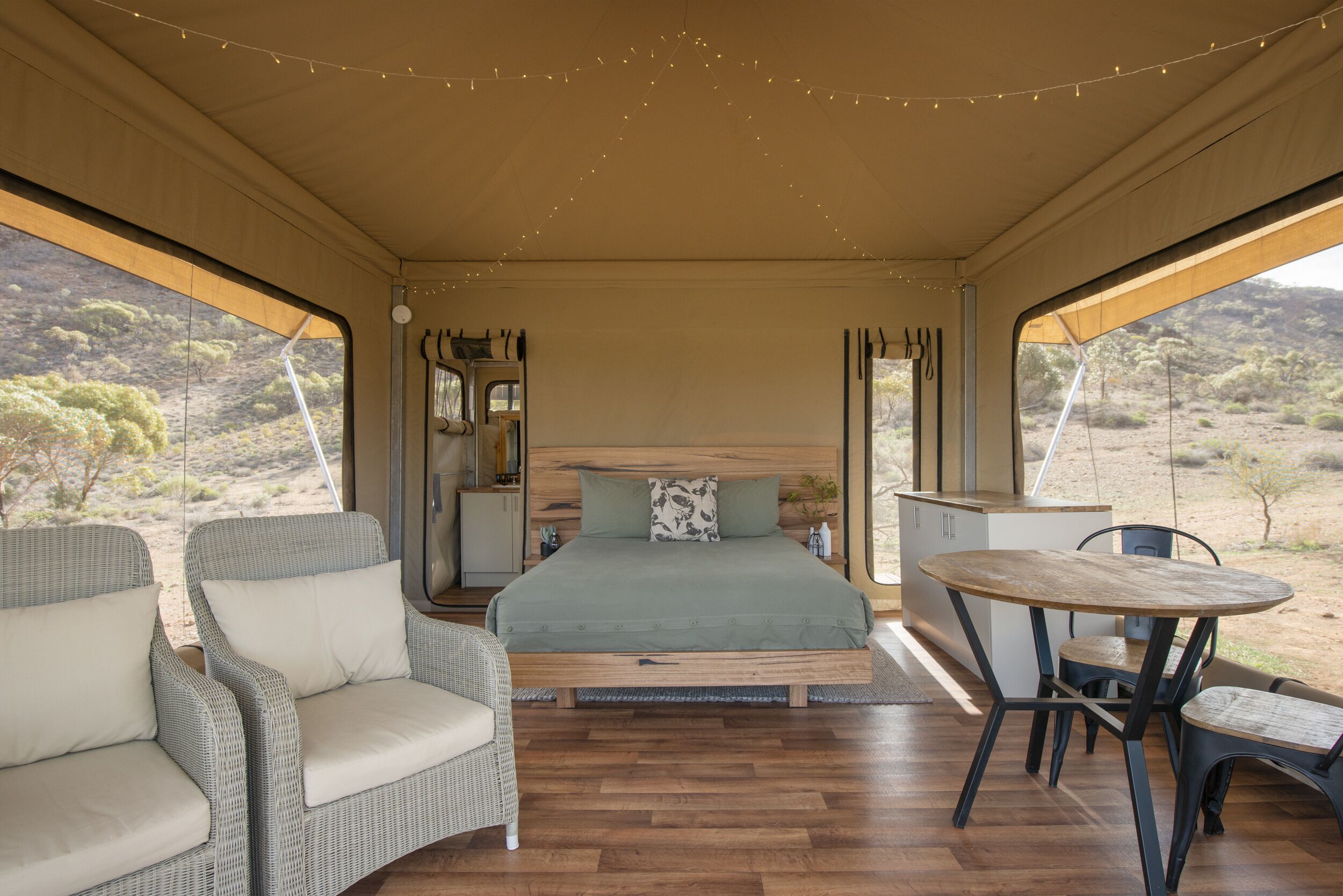 Flinders Bush Retreats – Deluxe Eco Tent