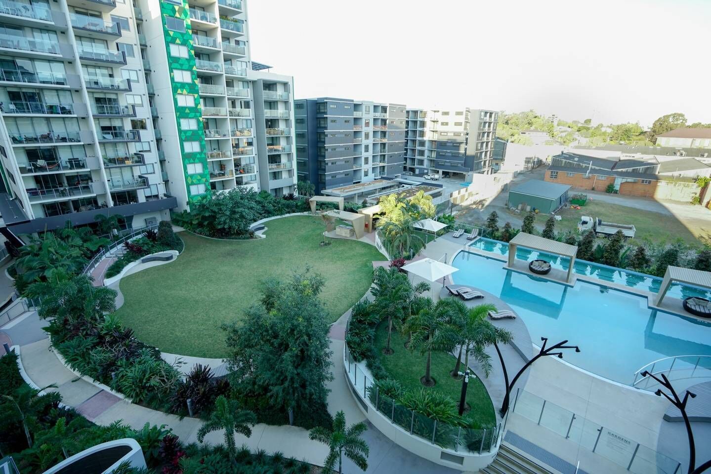 Westend 2 BED APT River Park Close to City UQ Qwe040