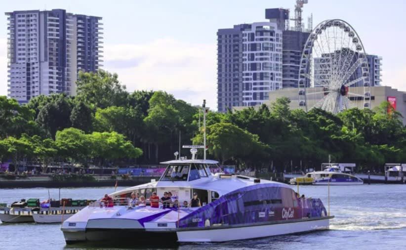 Elegant Water Front Apartment+parking@south Bank