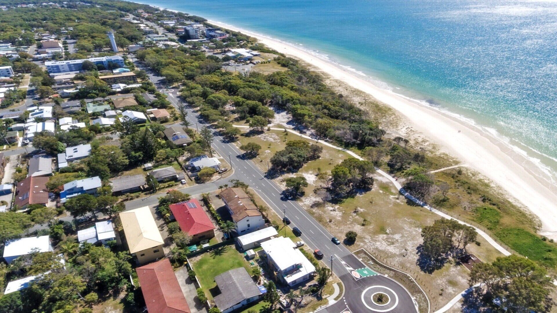 A DELIGHTFUL BEACHSIDE GET AWAY