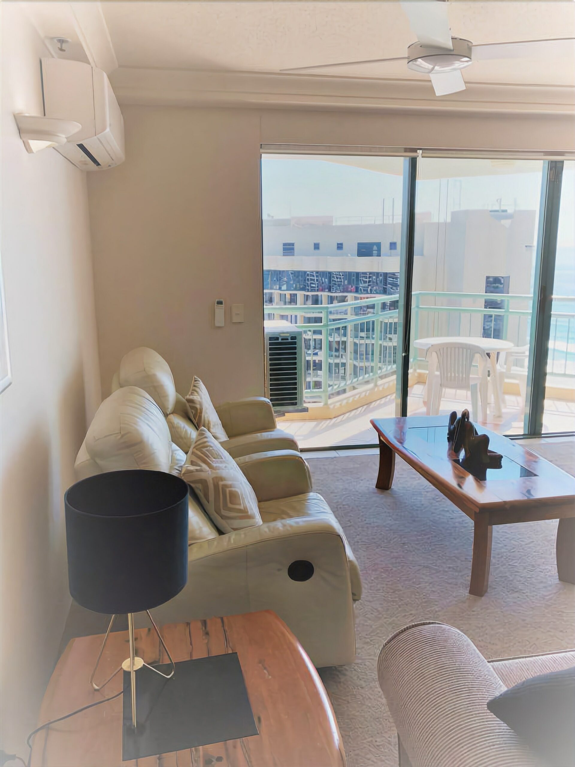 Crown Towers 2-bedroom Apartment