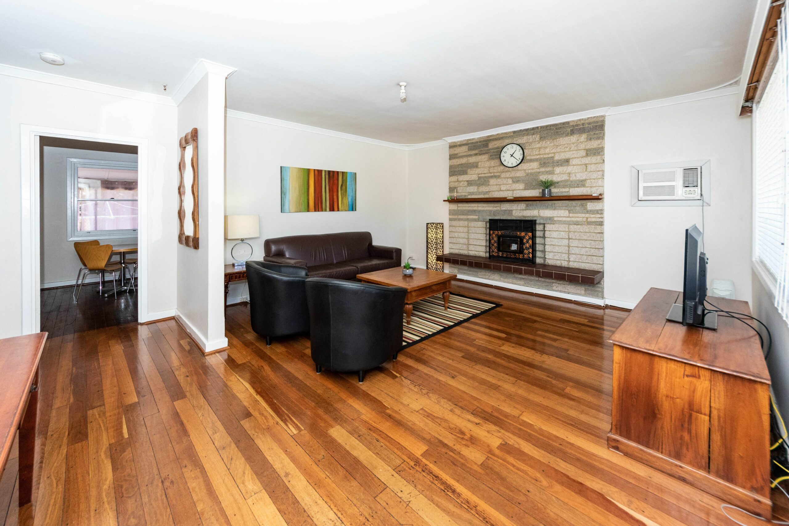 Cosy Lodge Thornlie - comfort at value price.