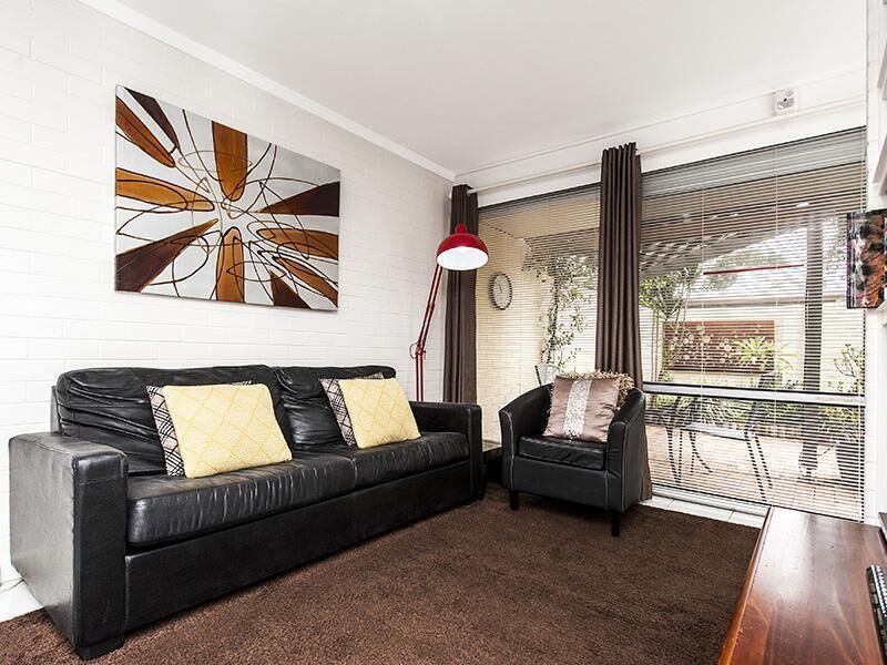 Ground Floor With Beautifully Private and Secure North Facing Courtyard