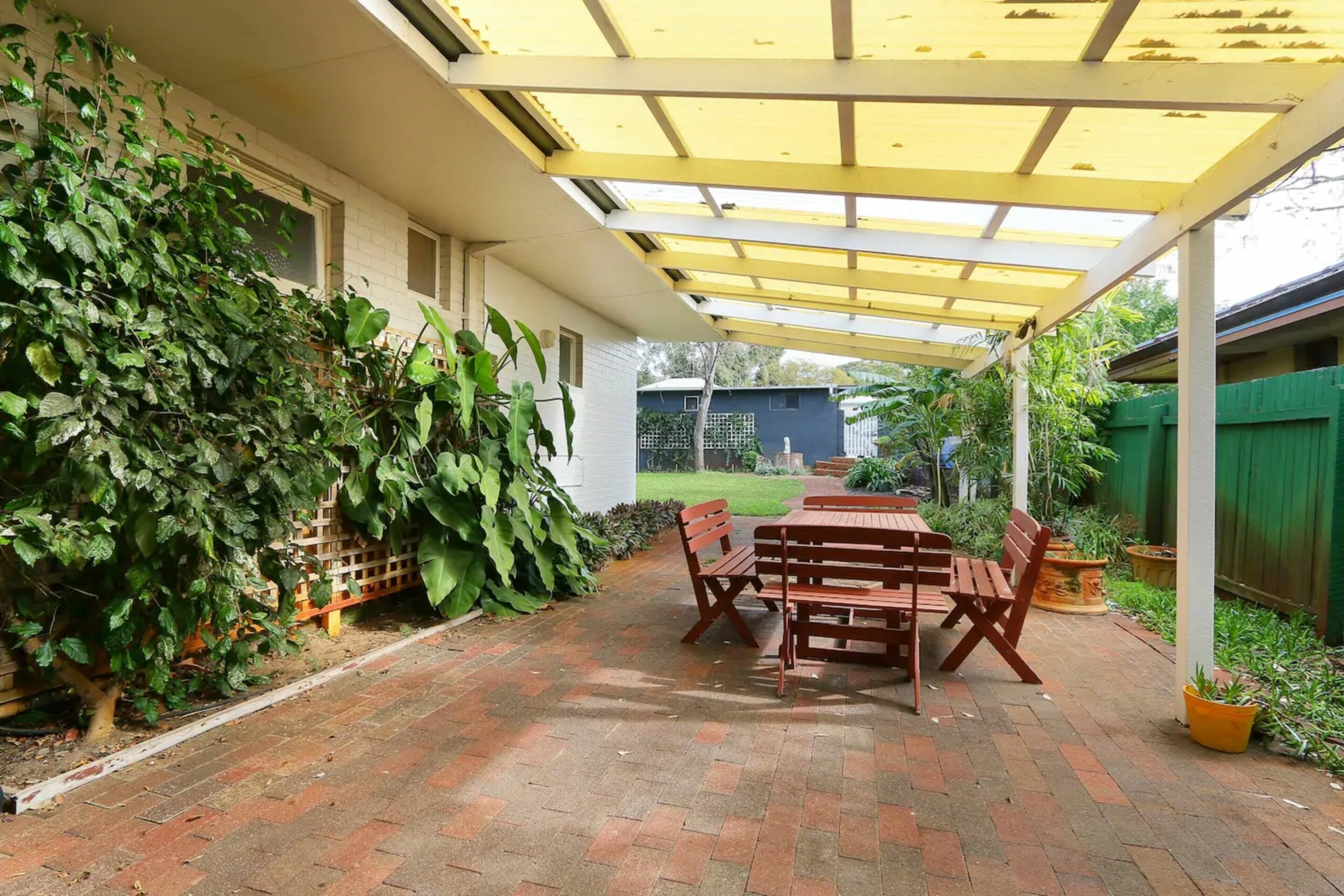 Spacious 5 Bed Home Close To Cottesloe Beach