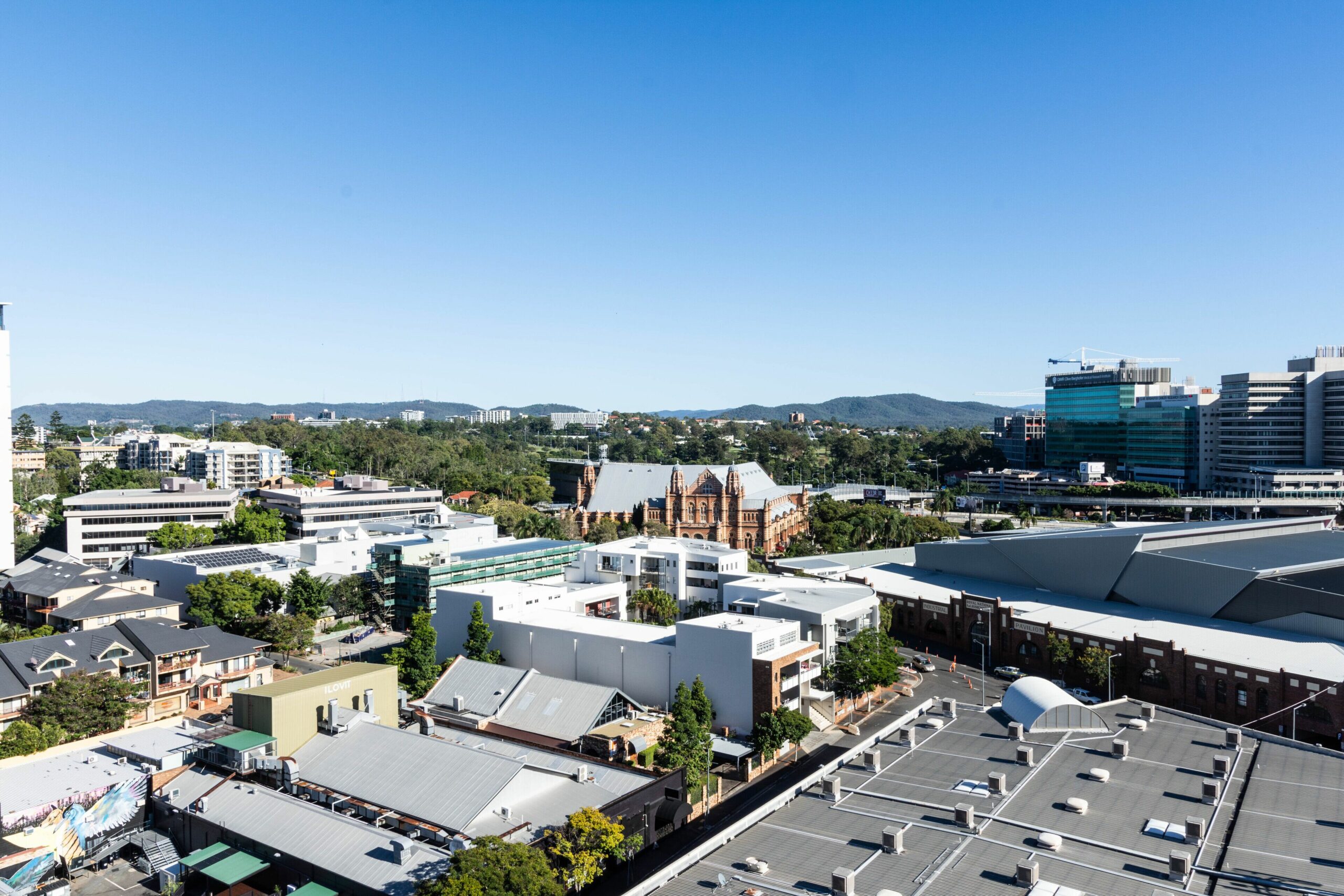 King Street Bowen Hills Apt By SLife