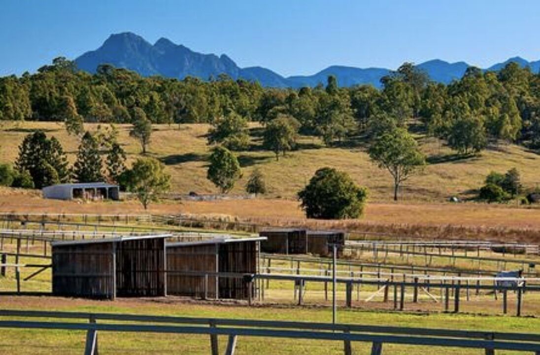 Freedom Farm - 200 Acres, Beautiful Scenic Rim