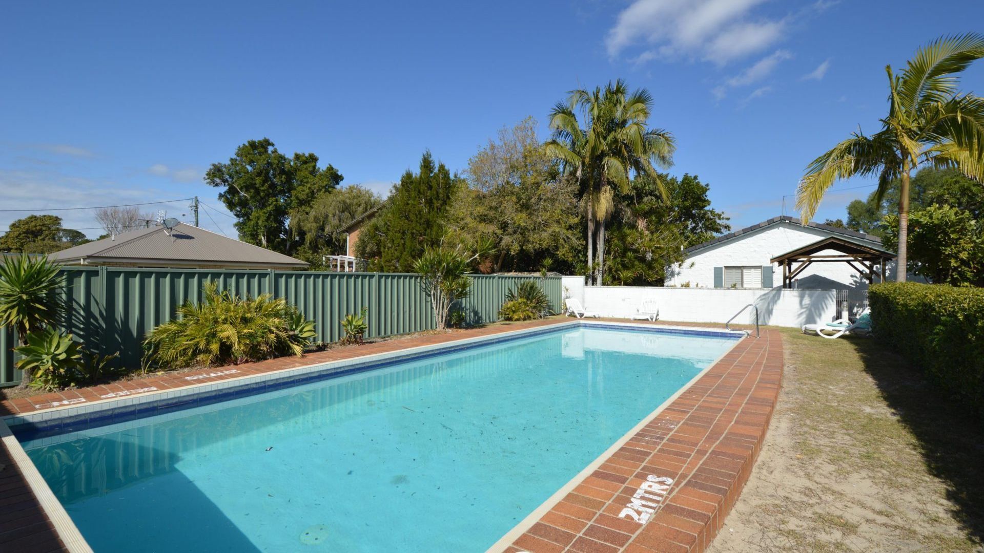 Iluka Villa Unit 6, pool, Iluka