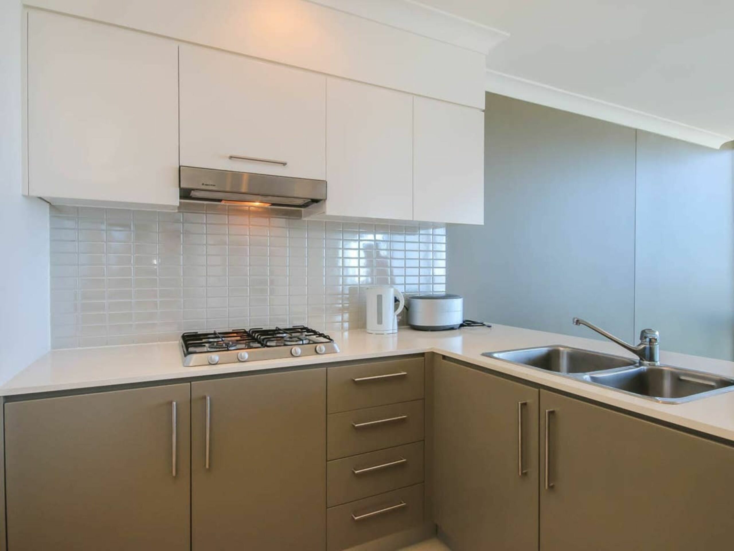 Stylish 3 Bedroom Apartment In Goldcoast