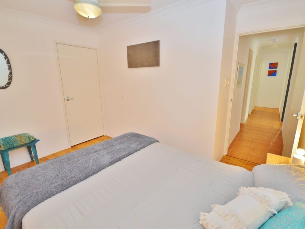 Only 5 Mins From Blue Holes Beach + Bonus Free Wifi is Available