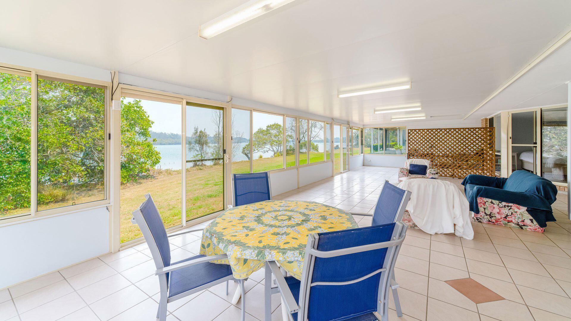 Ralph's Cottage Orion Drive Yamba - Pet Friendly Free Wi-fi