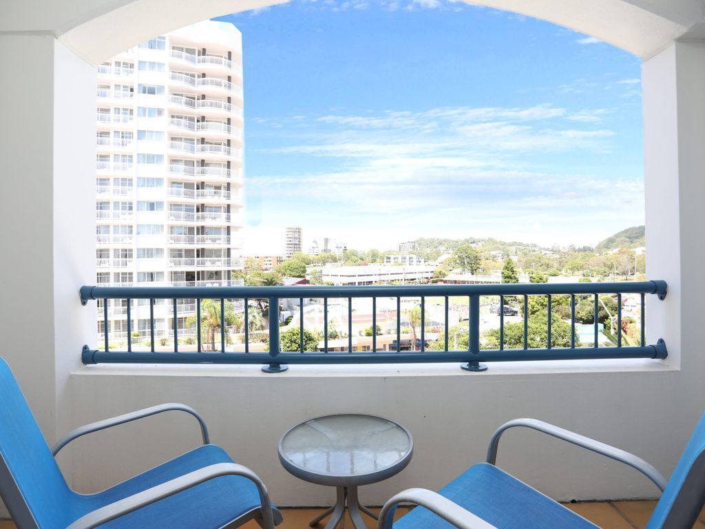 Calypso Plaza Resort Unit 426 Resort style apartment complex On Coolangatta Beach