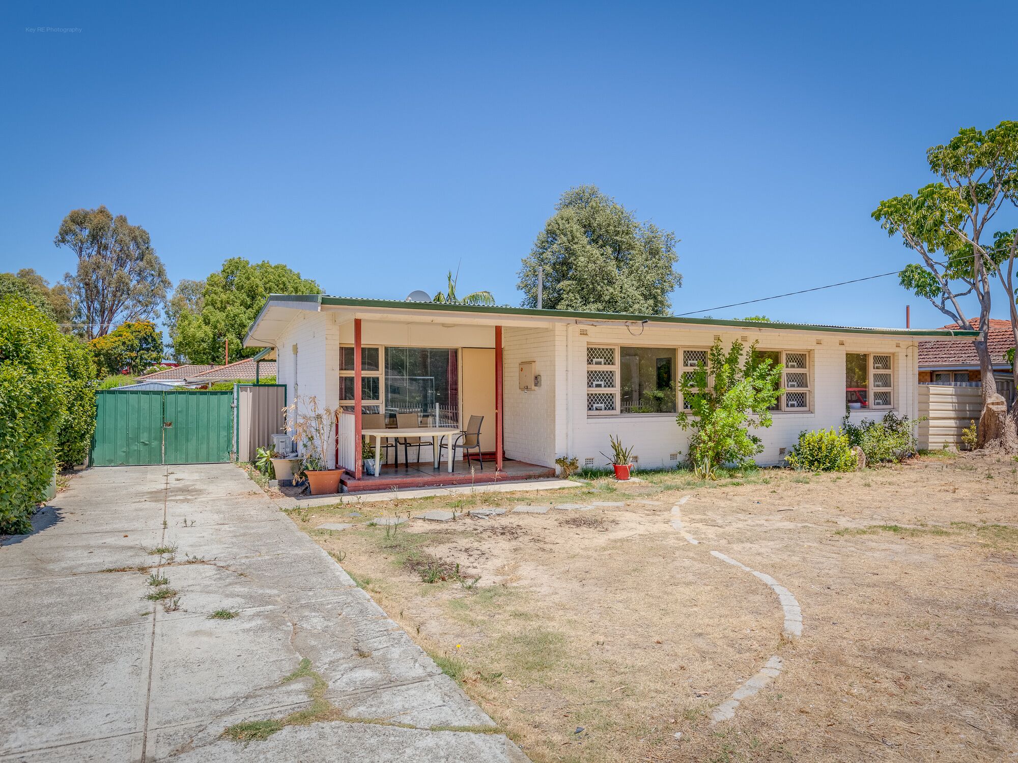 Lovely homely convenient holiday house