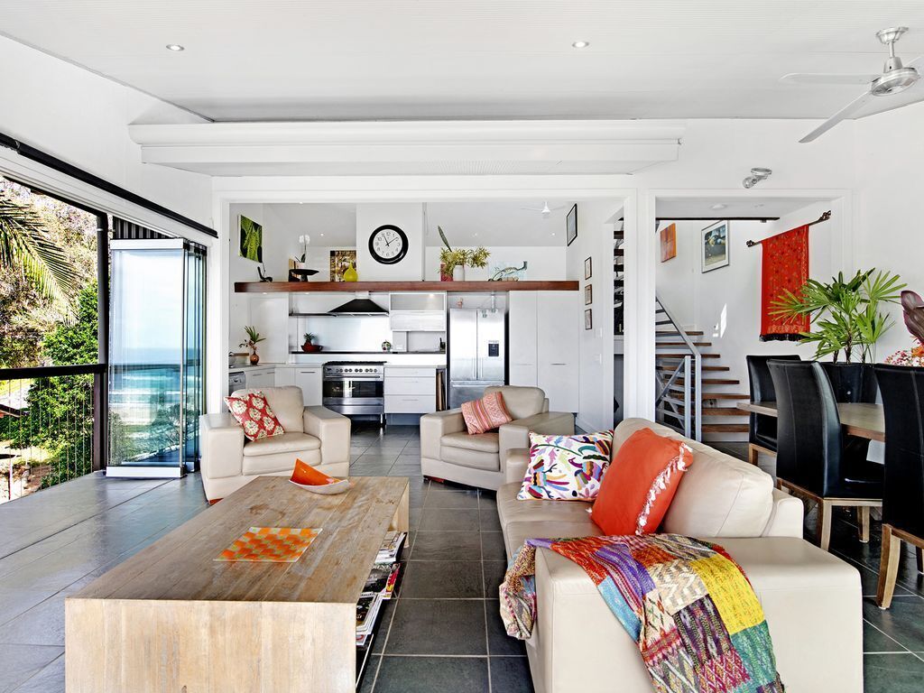 Vogue Holiday Homes - Beach Panorama