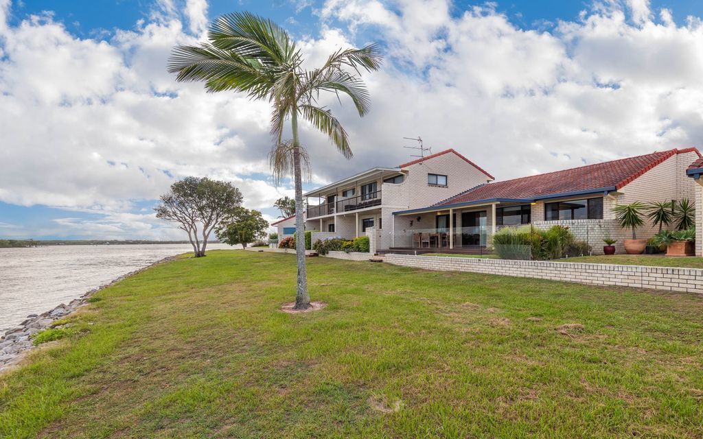 Peninsula Court Unit 4 - Sunsets Over the Clarence River