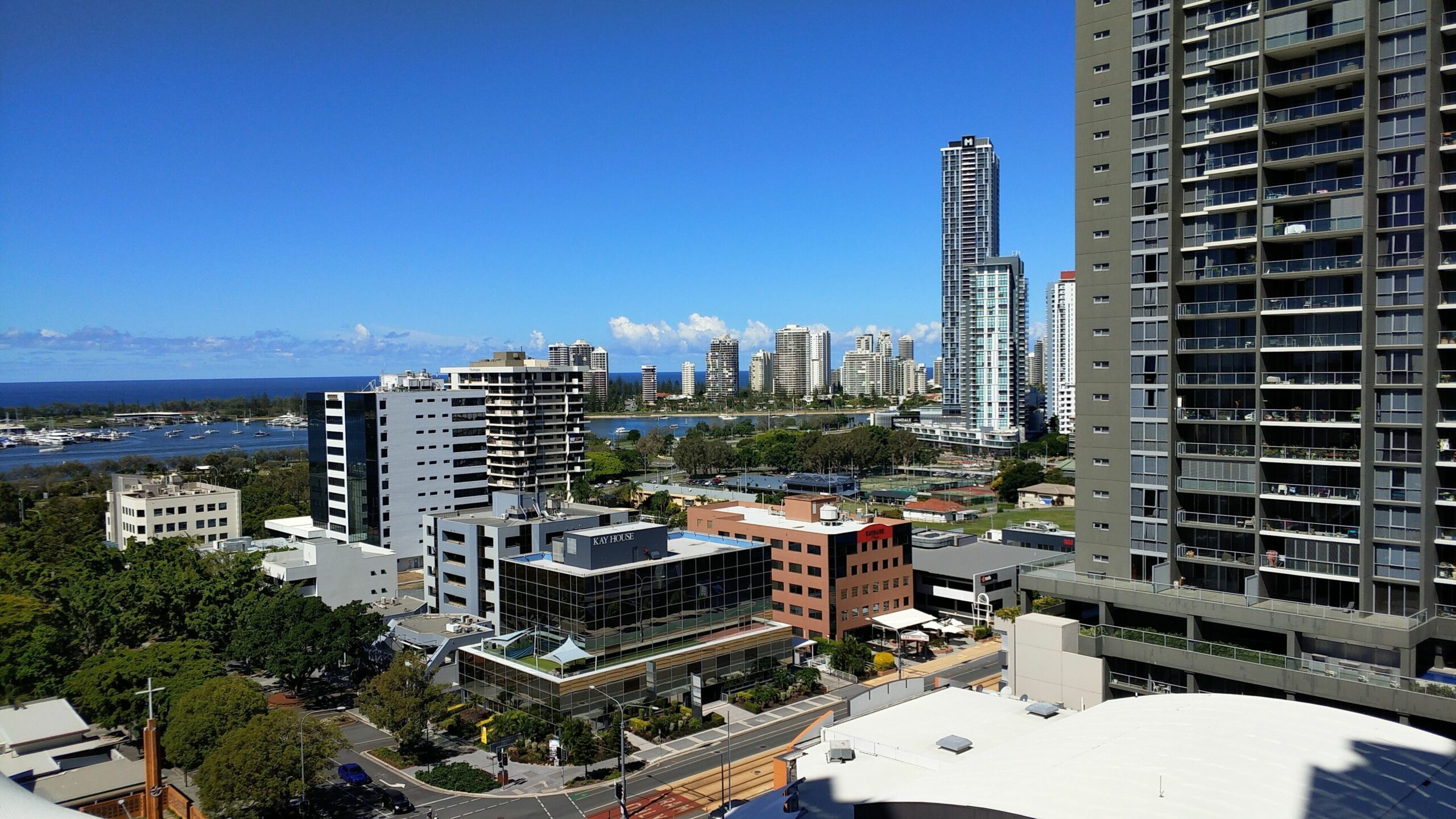 morden apartment with spectacular waterview  at  CBD