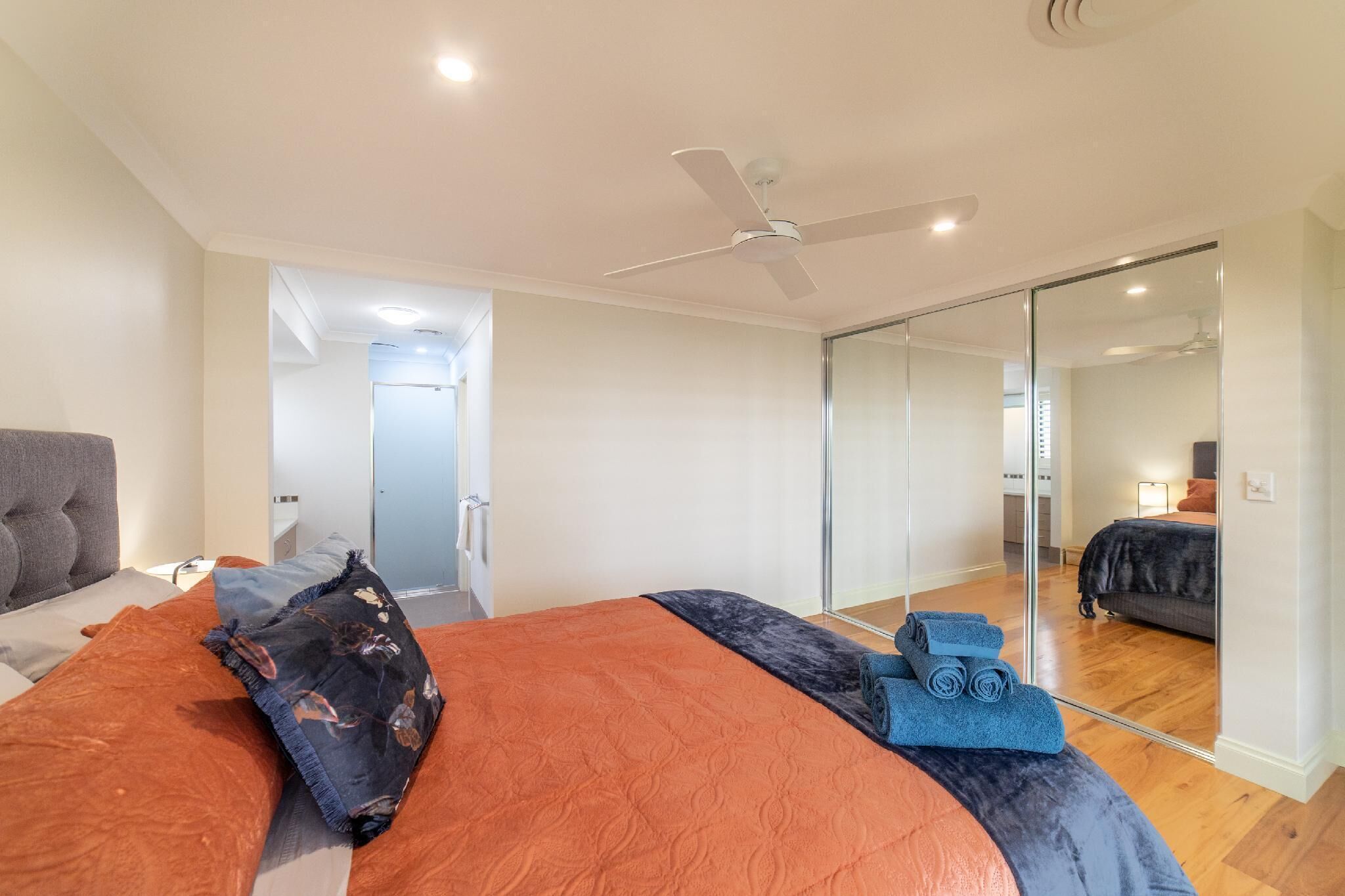 This House is a 3 Bedroom, 2 Bathrooms, Located in Greenmount, Western Australia