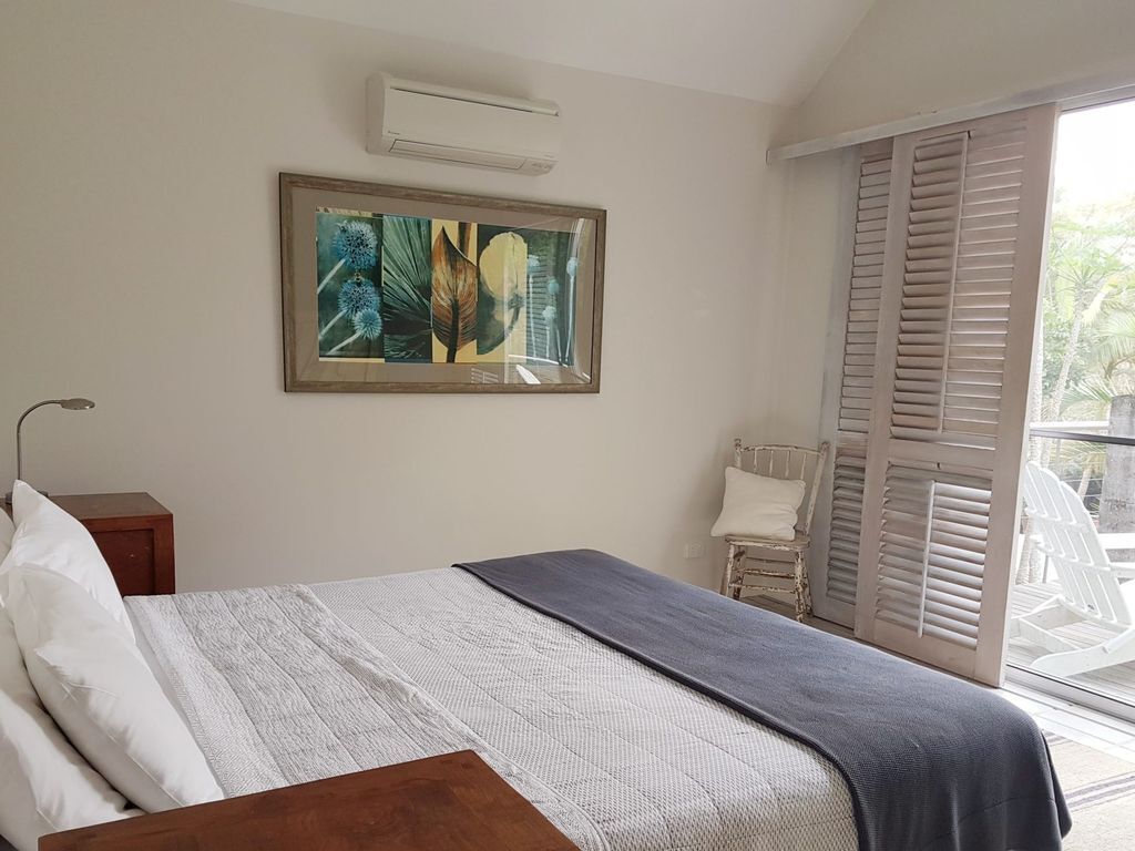 12 Childe Street, Byron Bay - Absolute Belongil Summerhouse