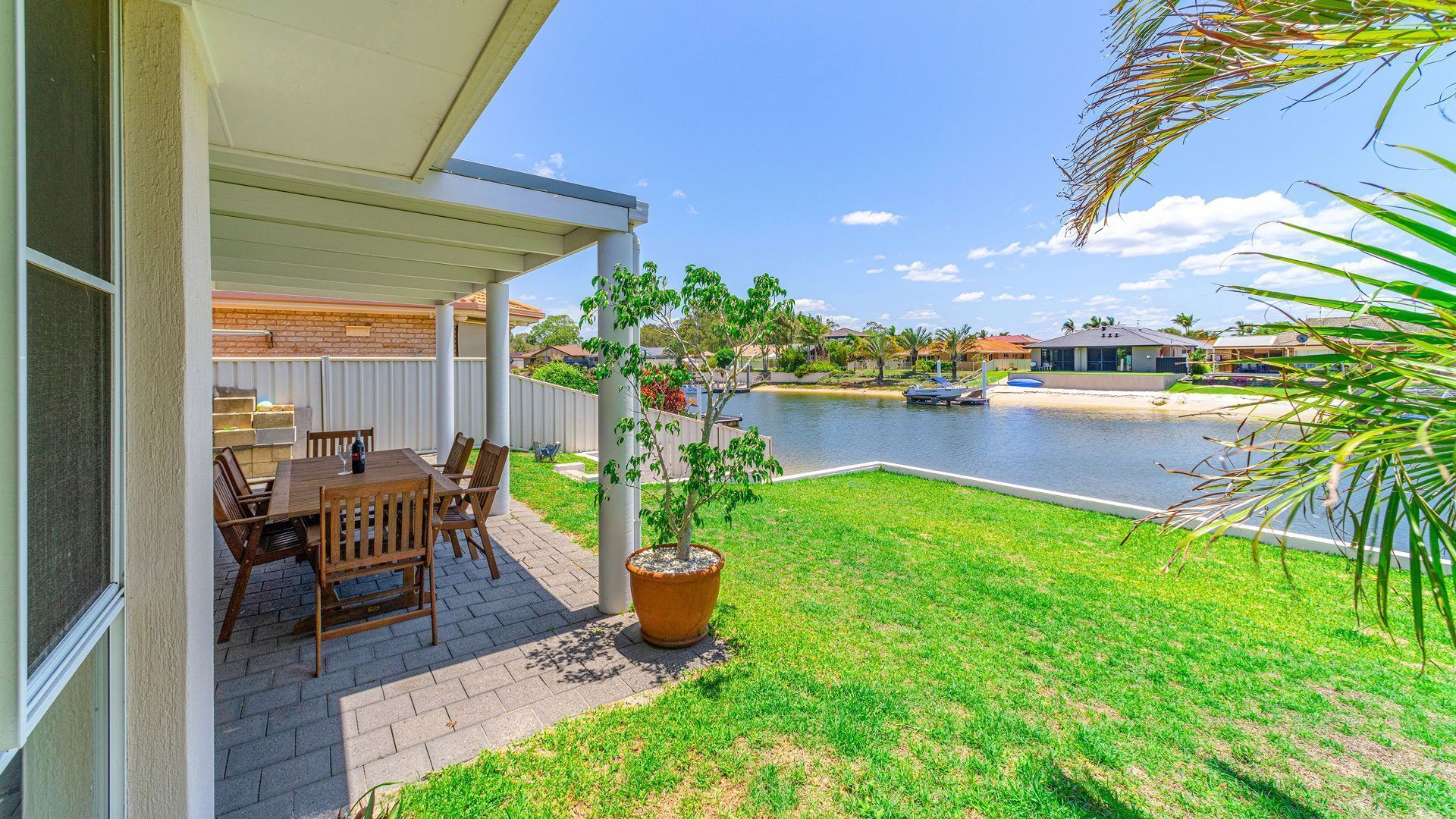 Anchorage, Waterfront Unit in Yamba