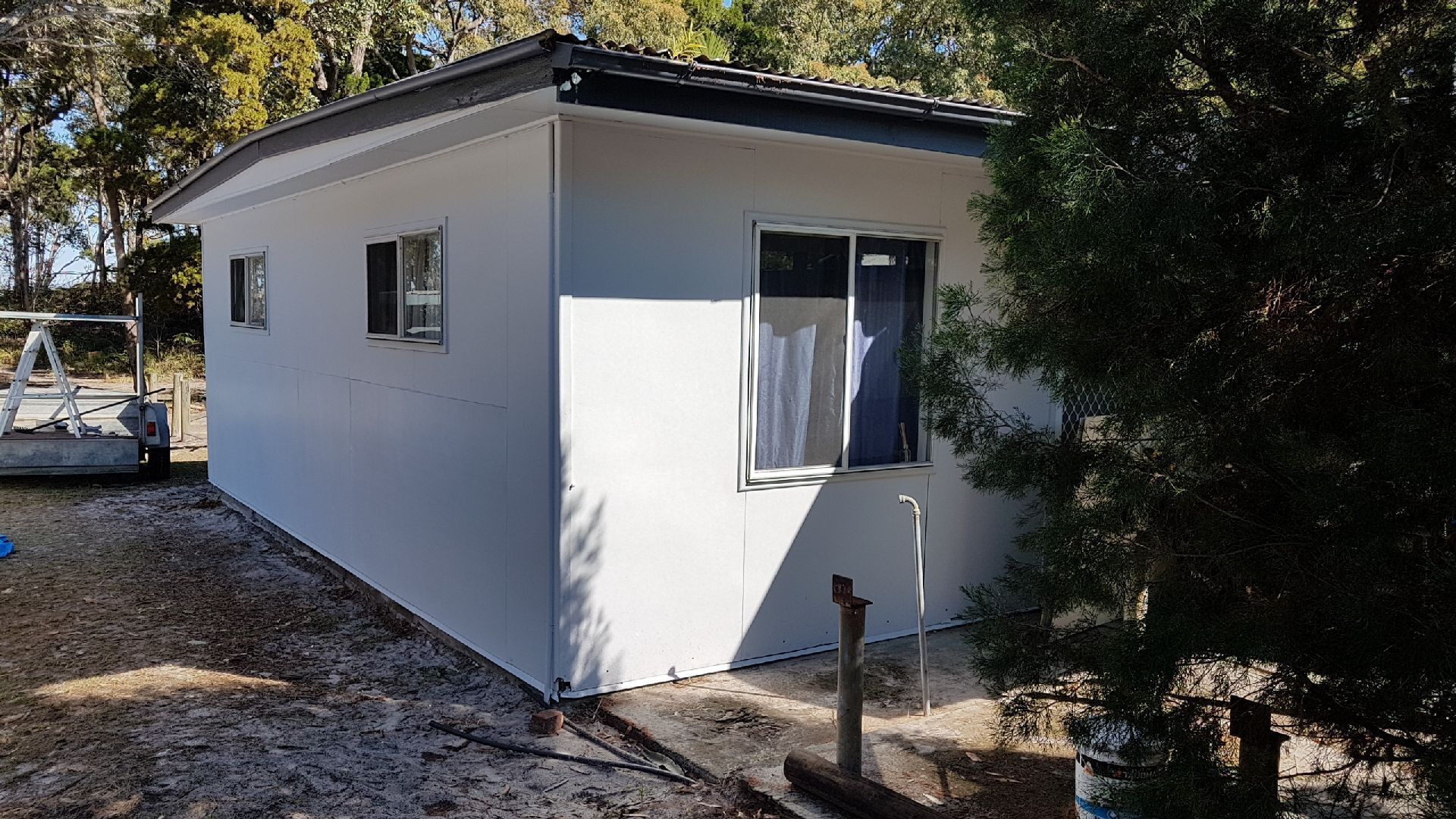 Moreton Island Beach house at Bulwer ‘Mister Barge’<br>