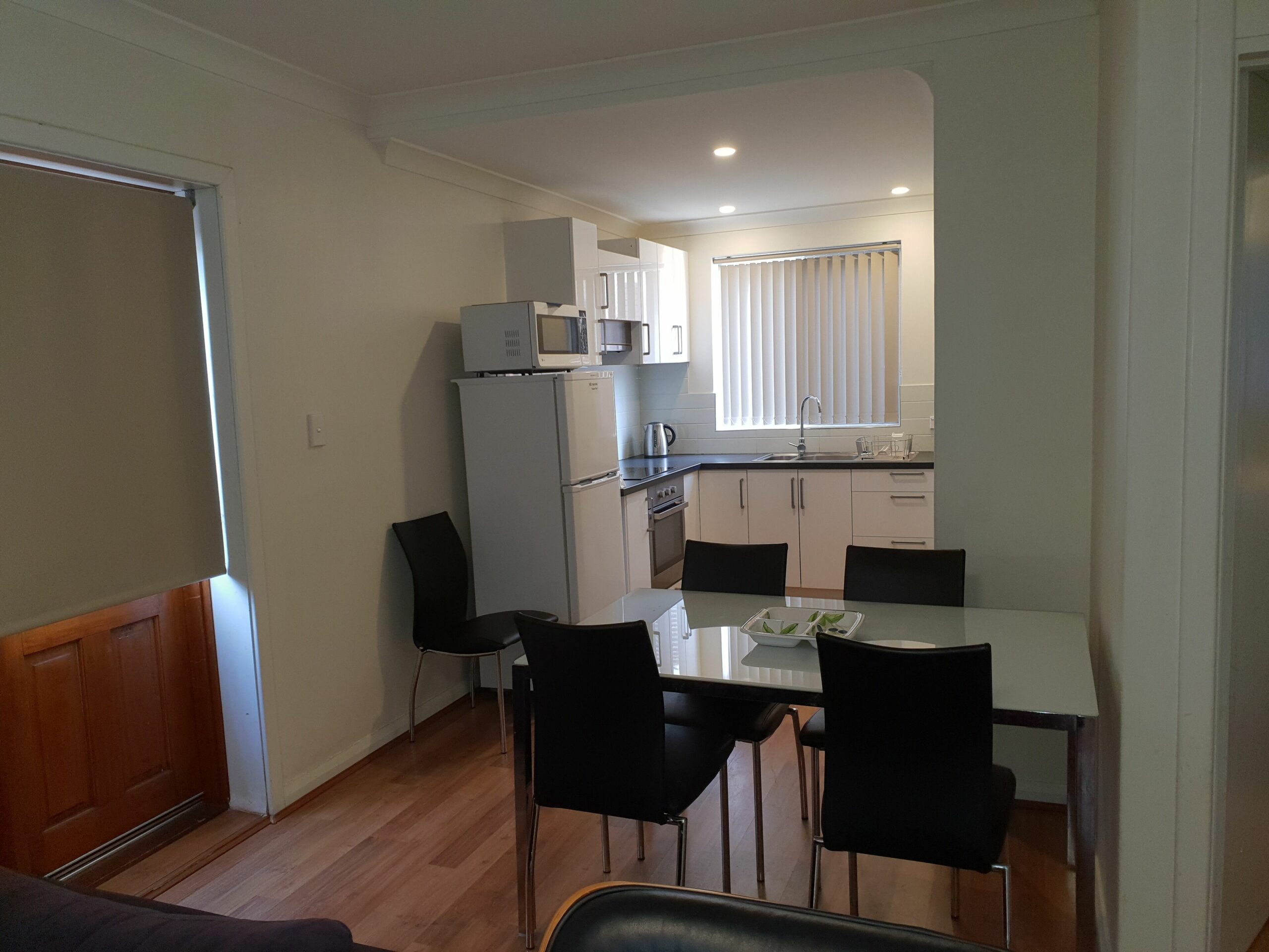 Mt Lawley Superb 2 BR Minutes to CBD 1,great Restaurants Coffee Shops Clubs