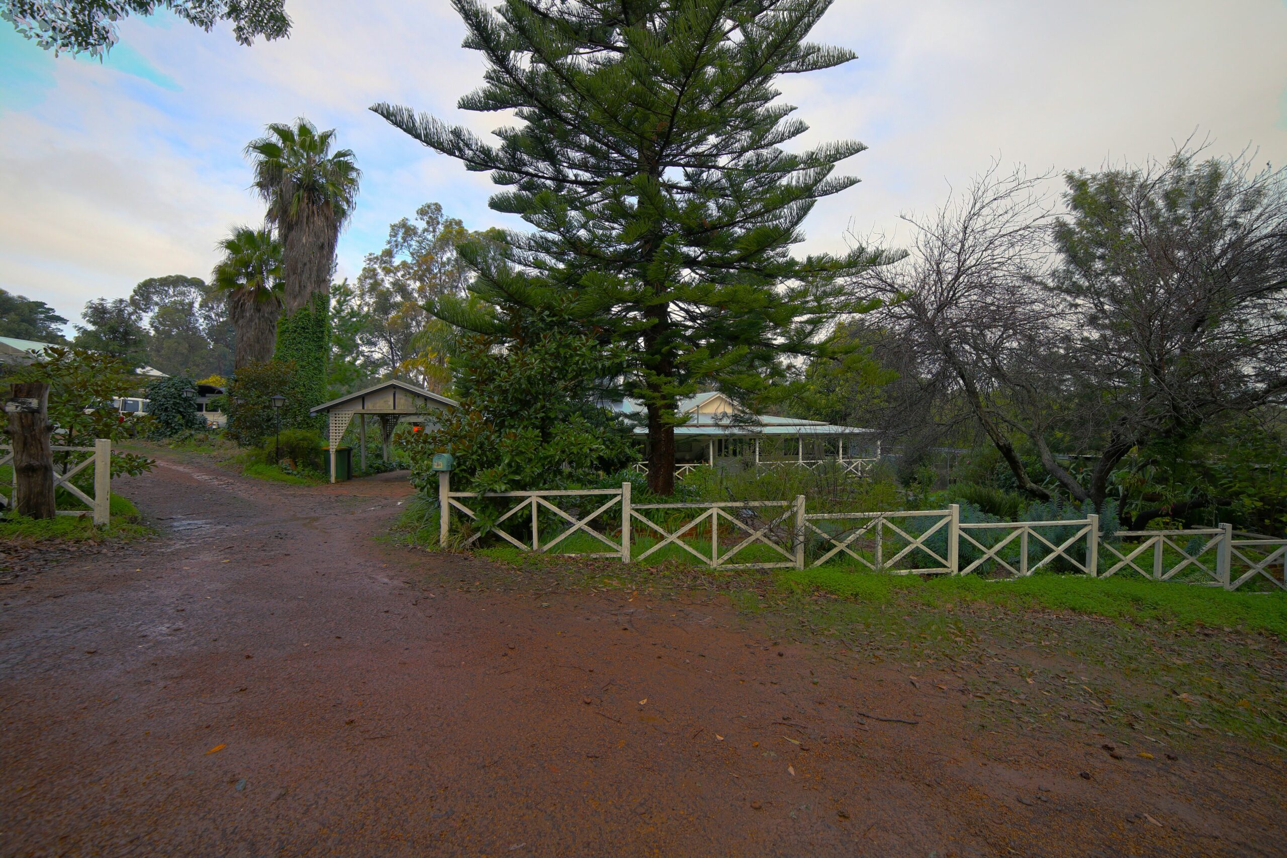 Pippin Patch, Perth Hills Cottage