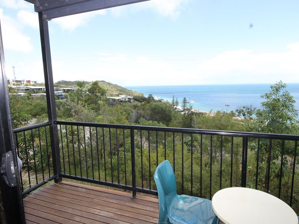 2 Coral Crescent - Amazing Views Over Moreton Bay