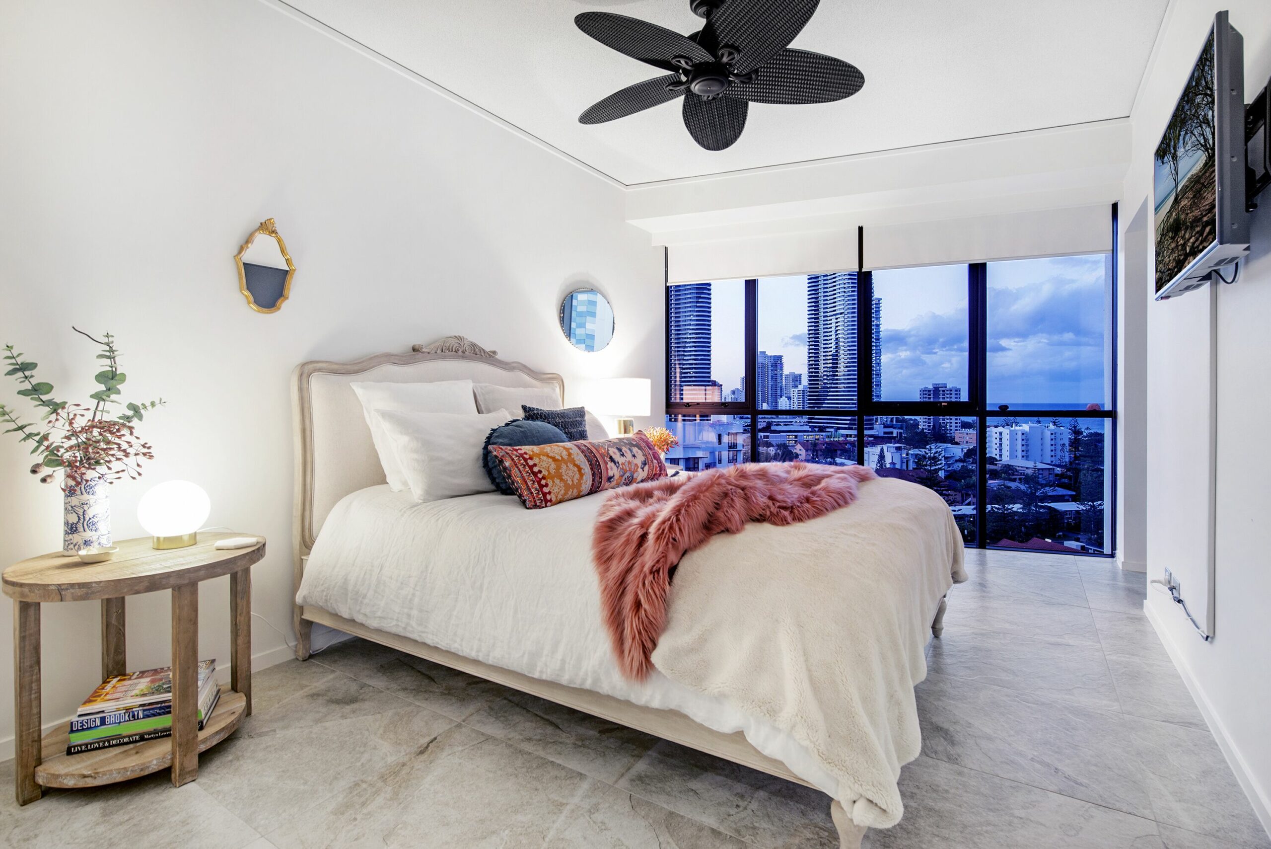 Sierra Grand Apartments