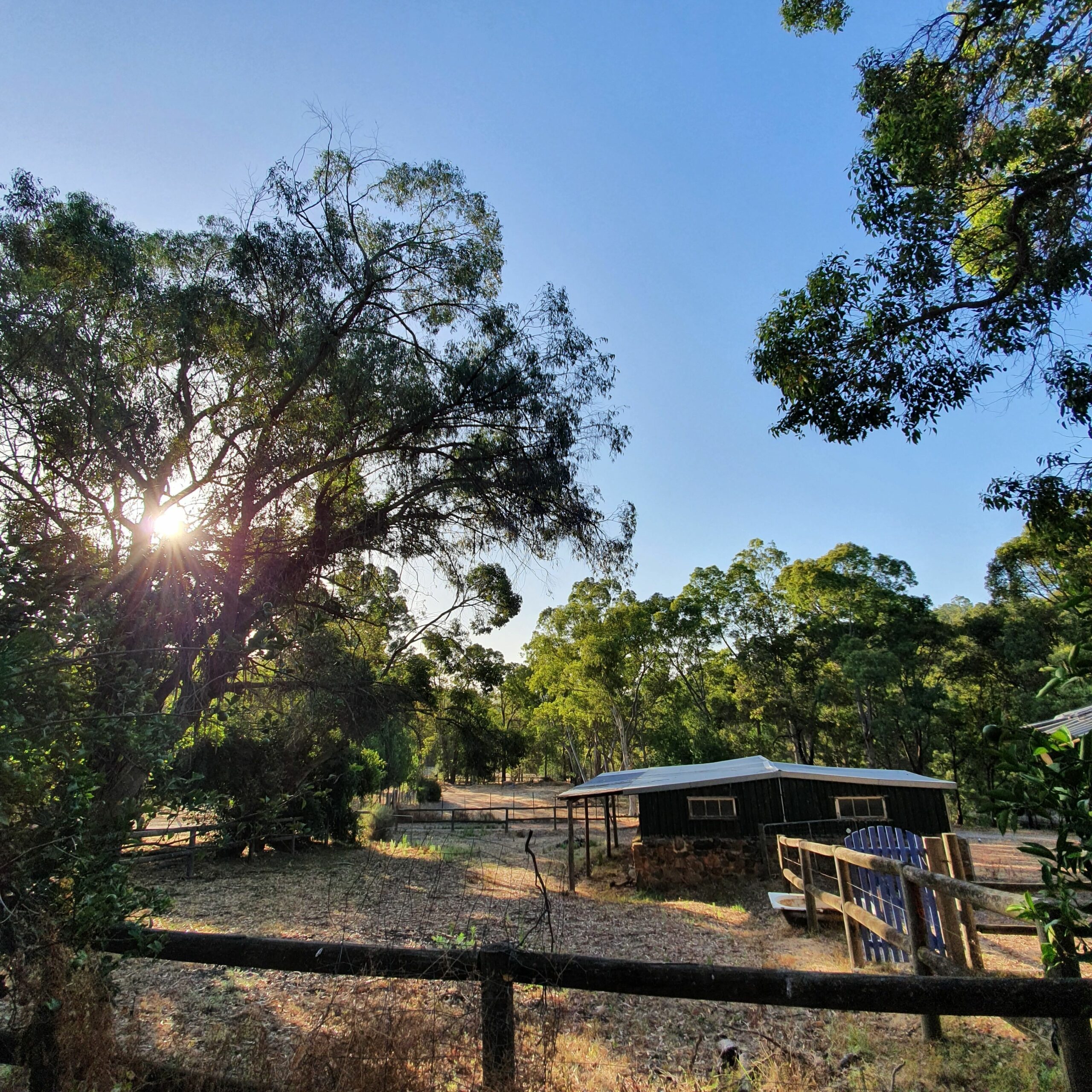 Escape in This dog Friendly Self-contained Luxurious 2 Storey Cottage