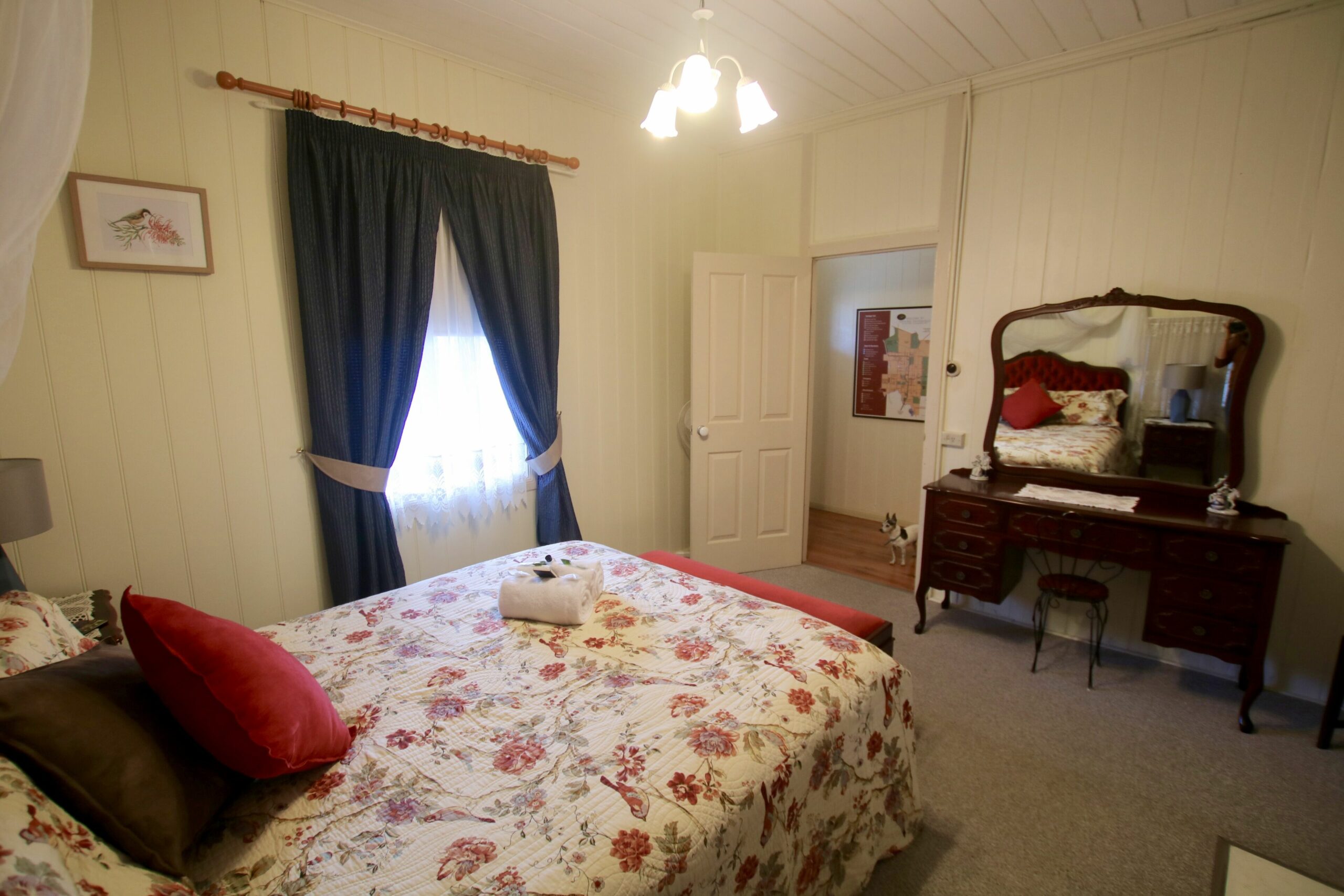 Historic Luxury Accommodation - Escape to Classic Country Charm