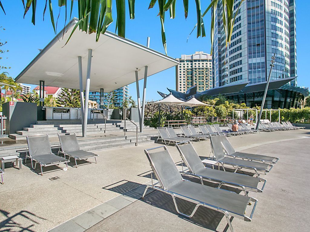 Q1 Resort Spa Apartment, Free Parking, Wifi. Surfers Paradise