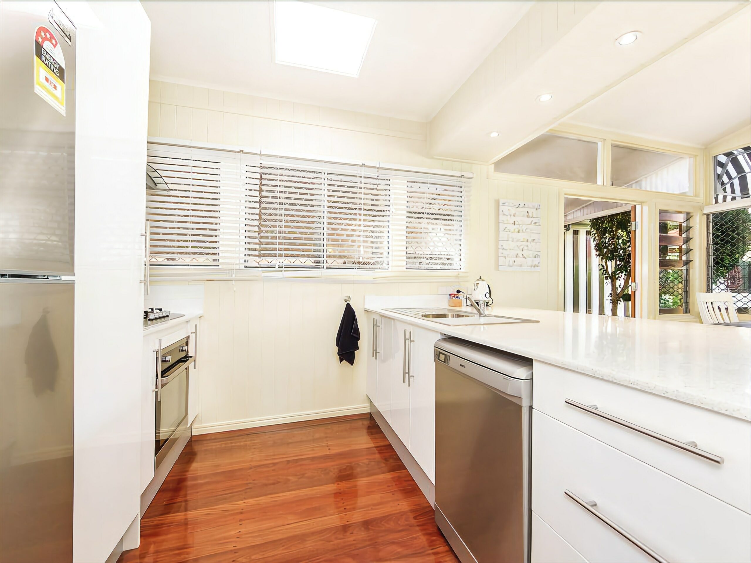 Brisbane Northside Shortstay - Fresh, Light & Airy