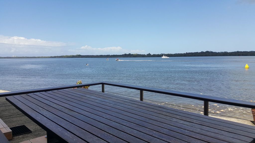 Villa Riviera on Richmond River Ballina