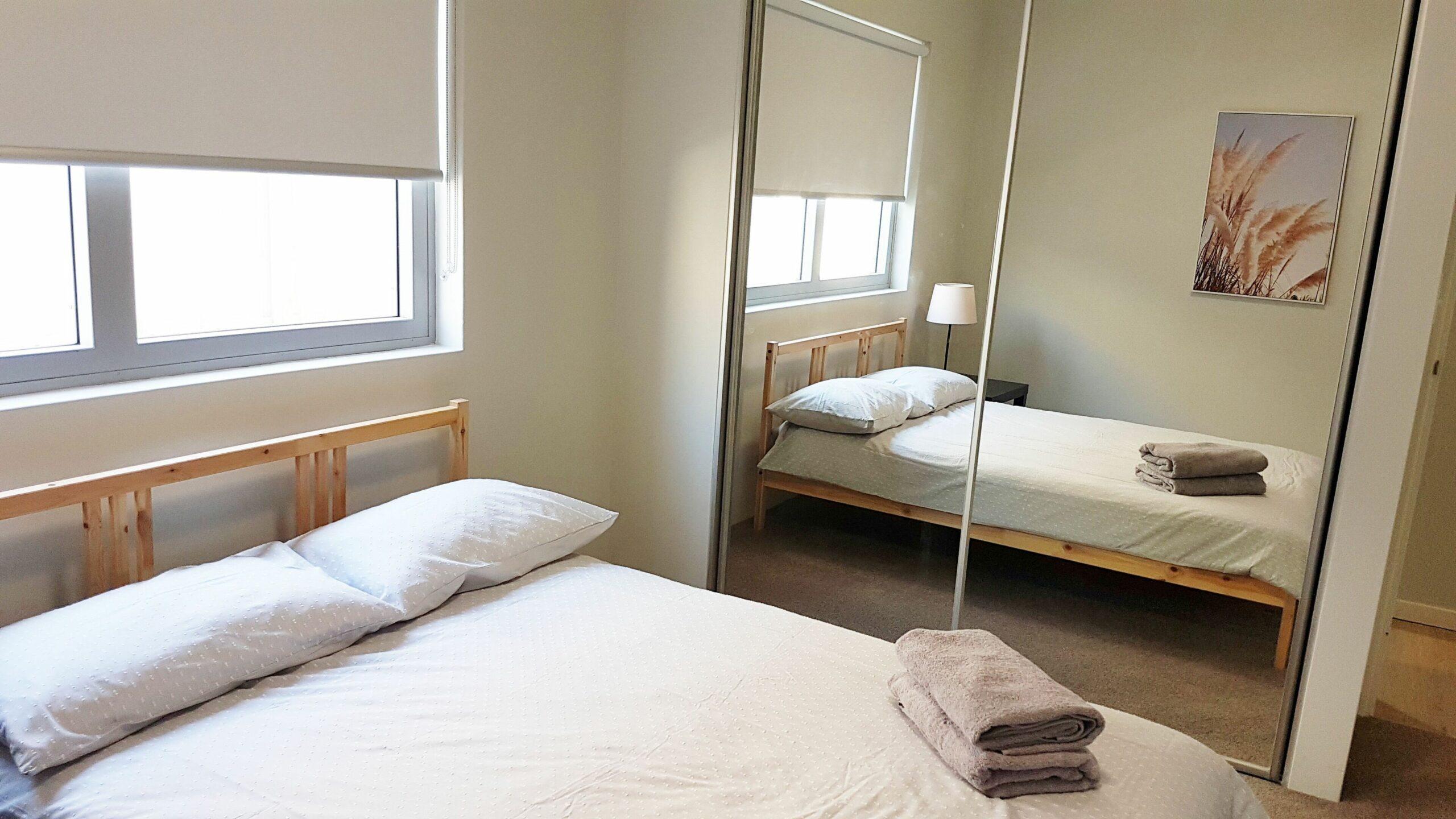 Stylish One Bedroom Apartment close to Airport, Optus Stadium and Crown (2)