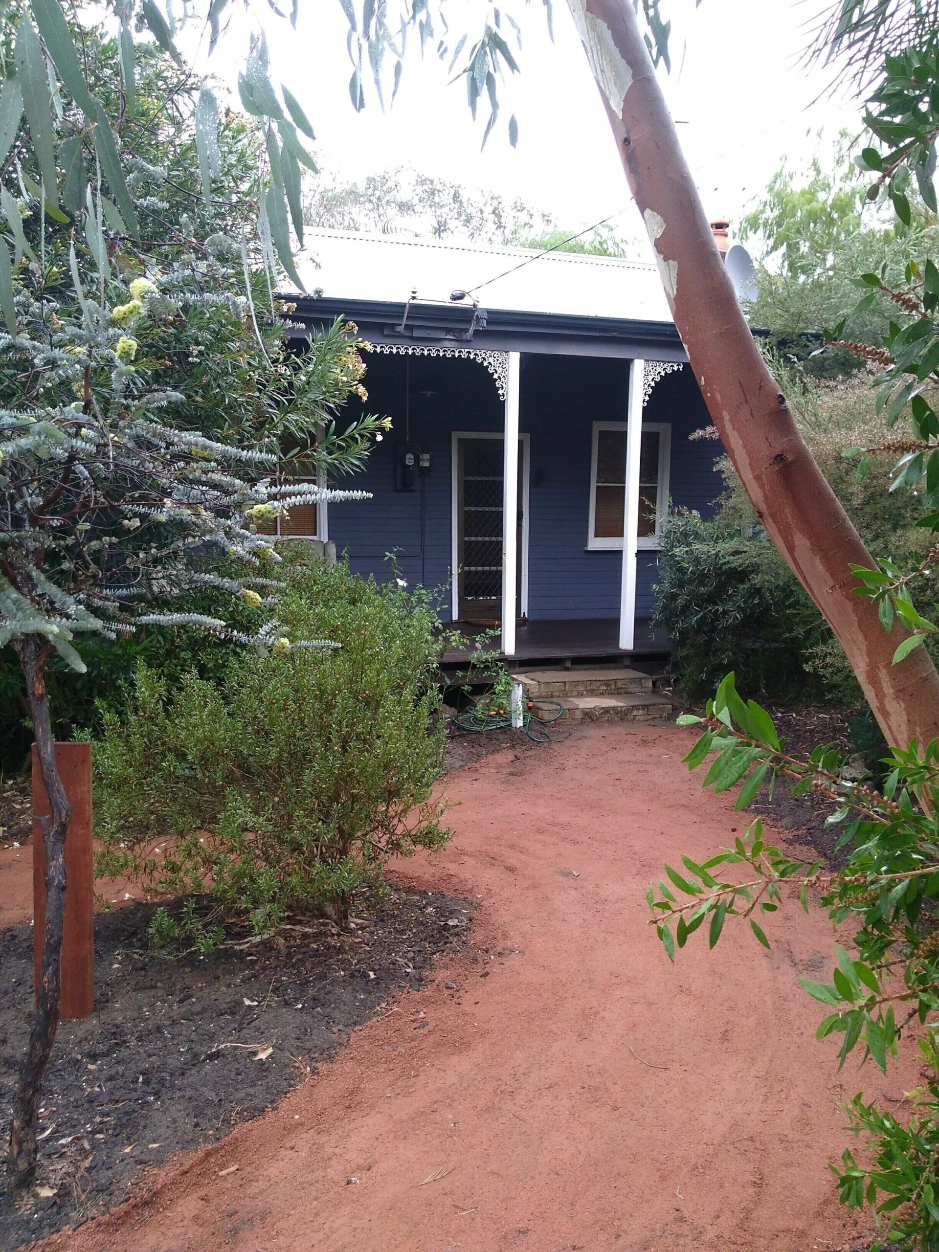 Artfully restored stand alone  timber cottage on 1/4 acre in the Perth hills