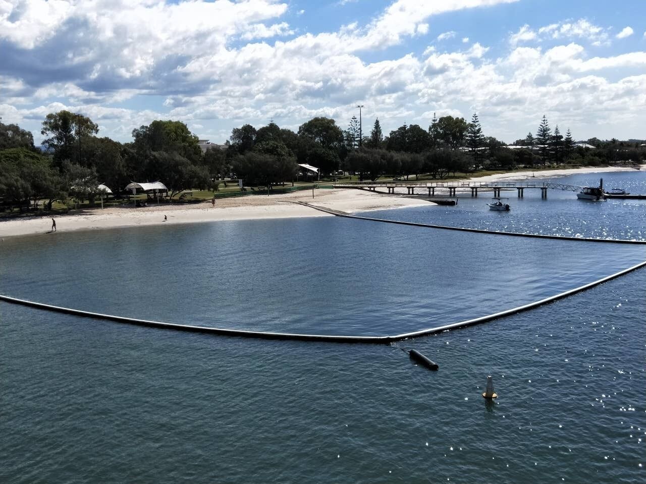 Hamptons Waterfront Stunner With Free Kayak Use