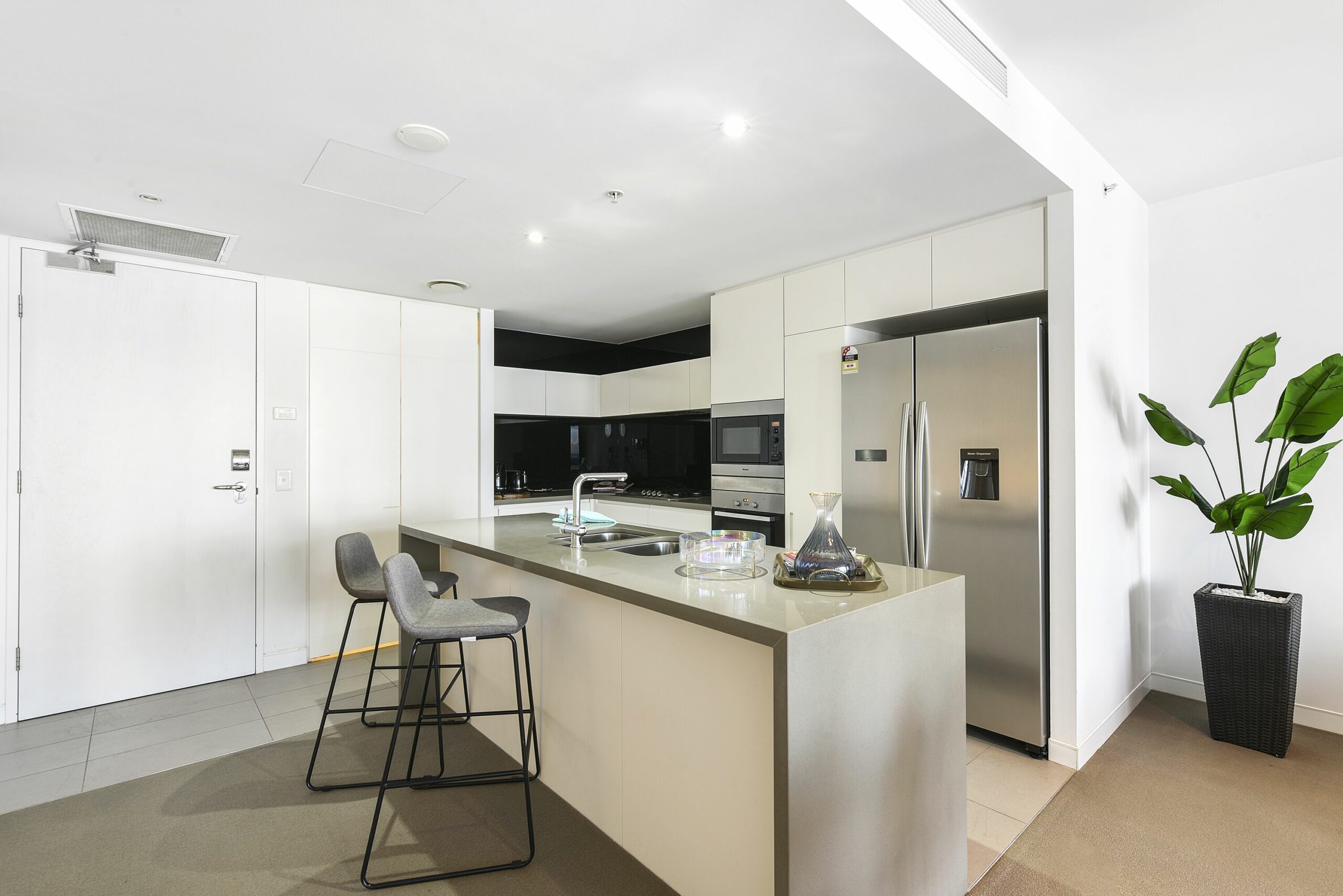 Oracle Broadbeach Apartments