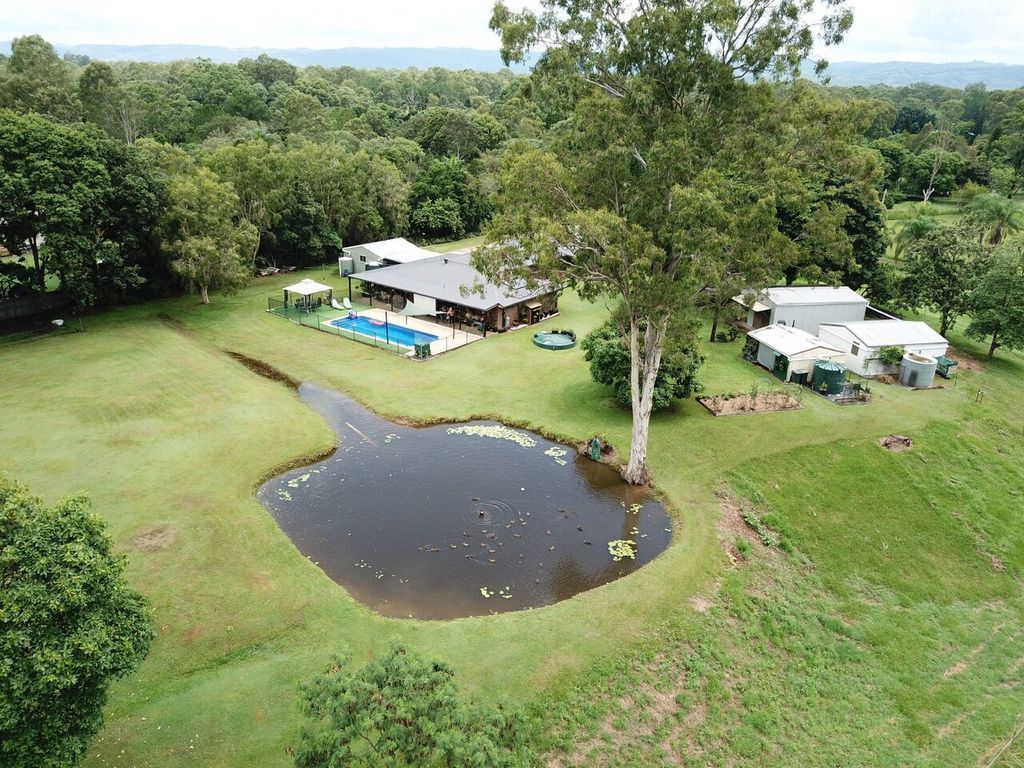 Caboolture 4.5 Star Holiday Home at the Gateway to the Sunshine Coast in Qld