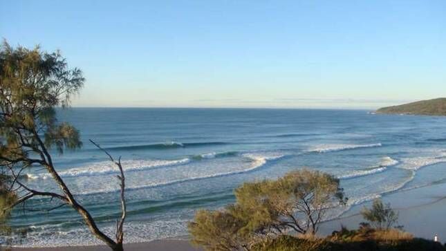 Angourie Beach House ,ocean Views,100m to Beach, Cafe,restraunt,swing &nat Park