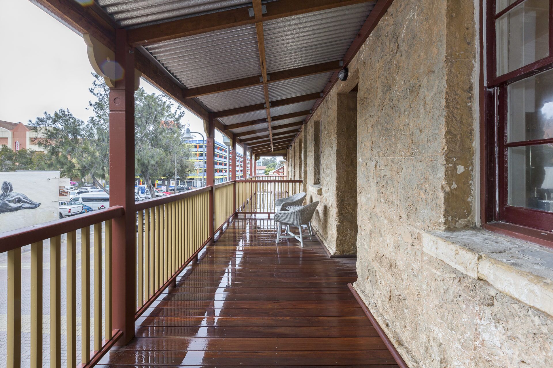 Iconic Historical Fremantle Prison Warders Terrace in CBD + Free Wifi