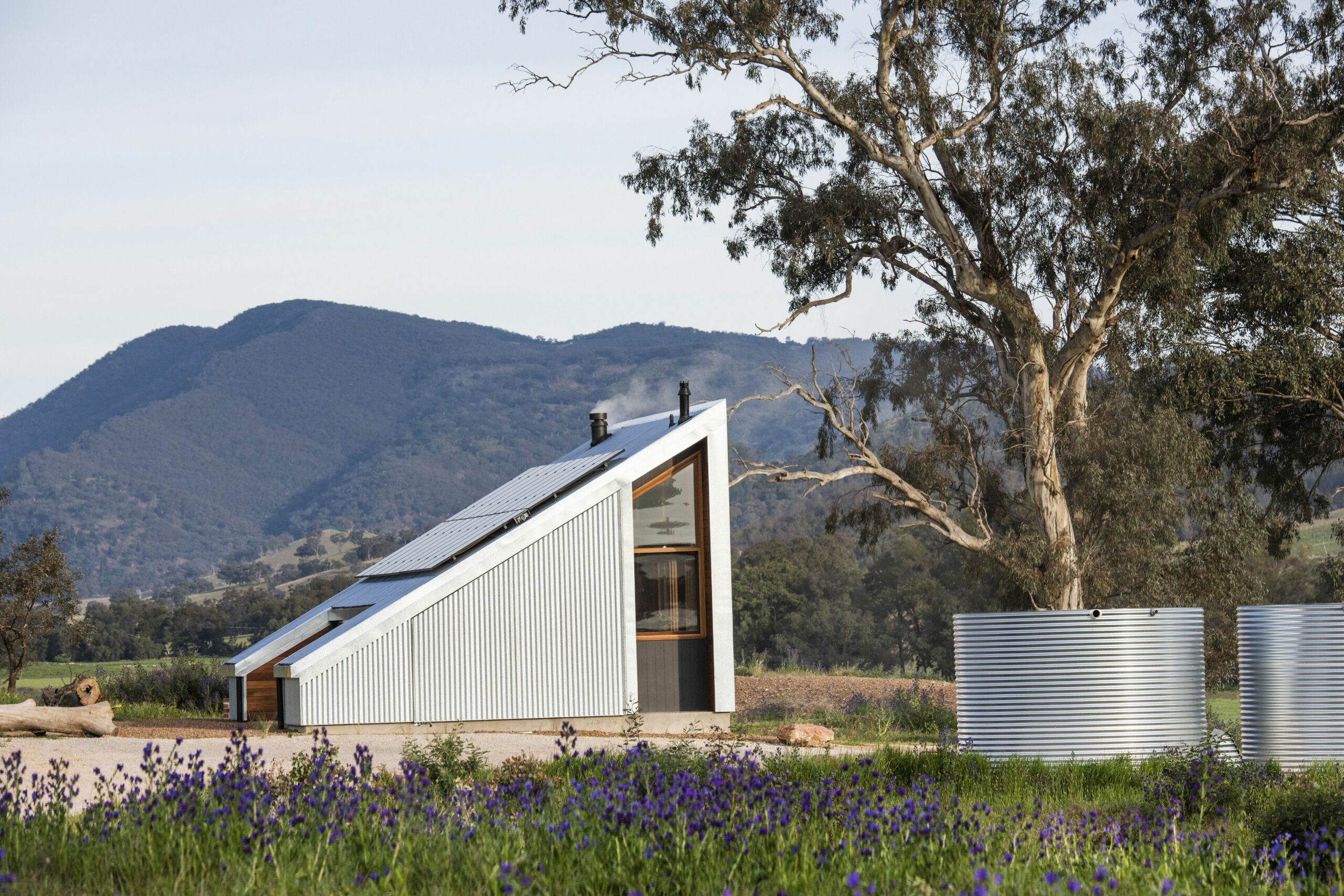 Luxurious Off Grid Eco Hut